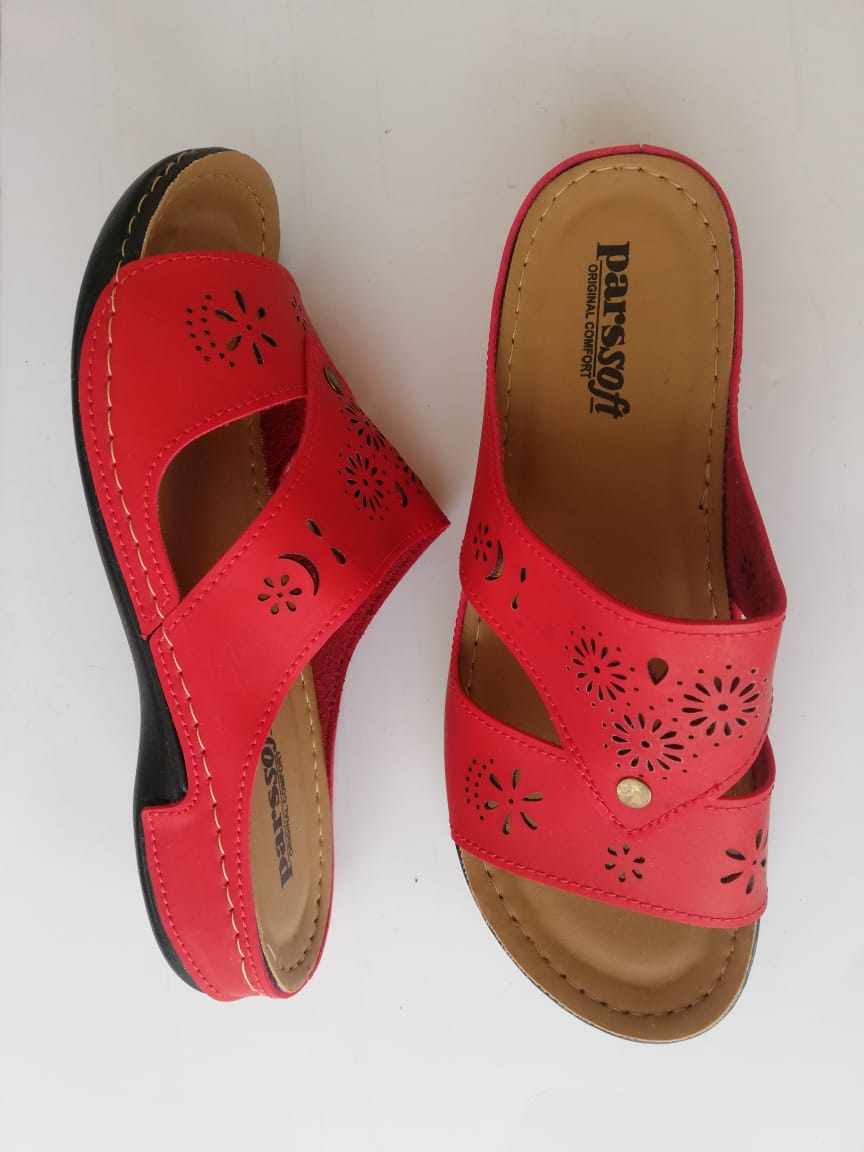 Women Casual Shoes Pink color