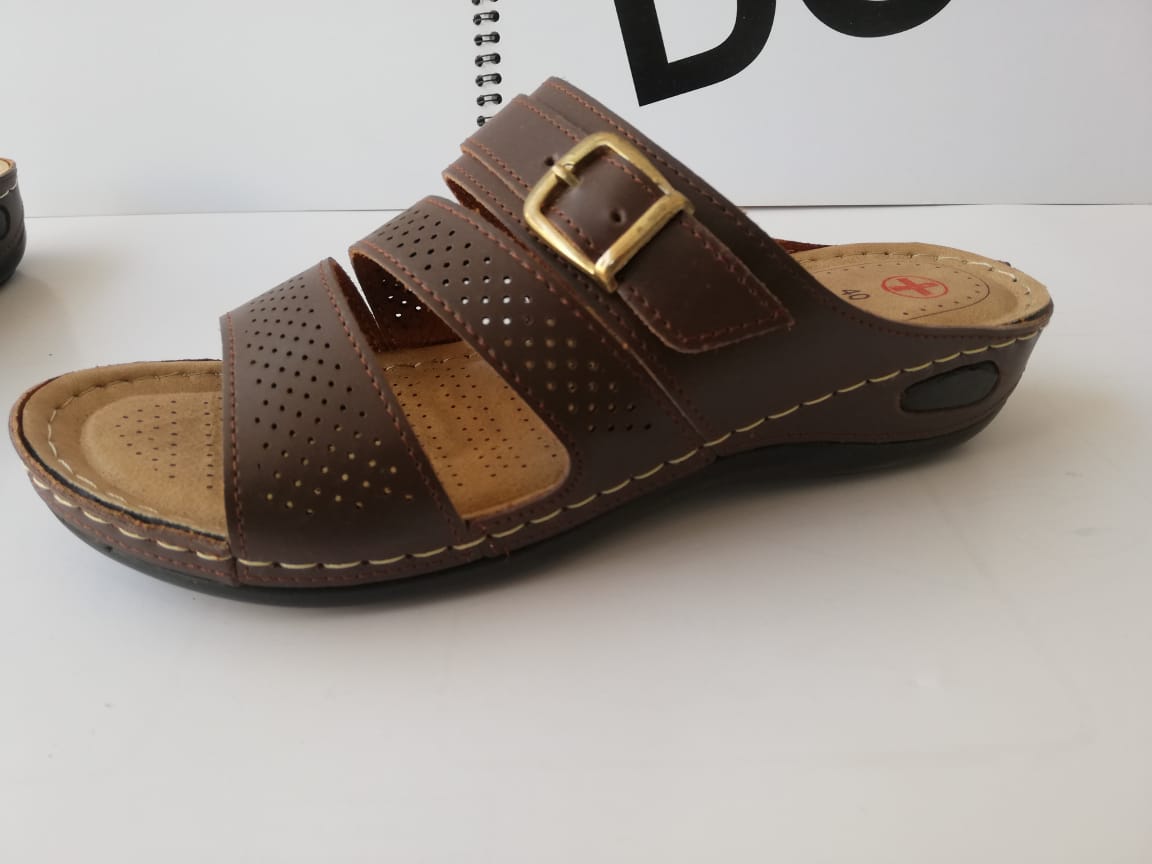 Women Casual decent shoes