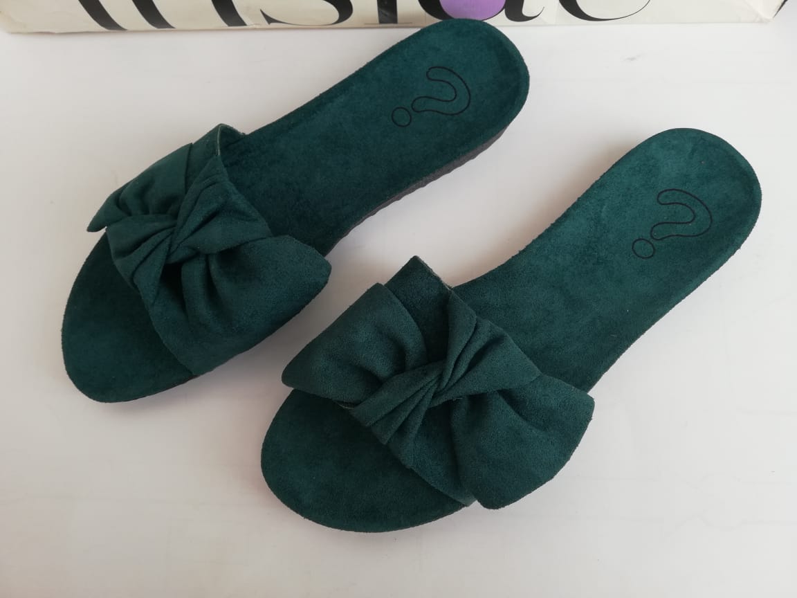 Designer Flat Shoes in different colors