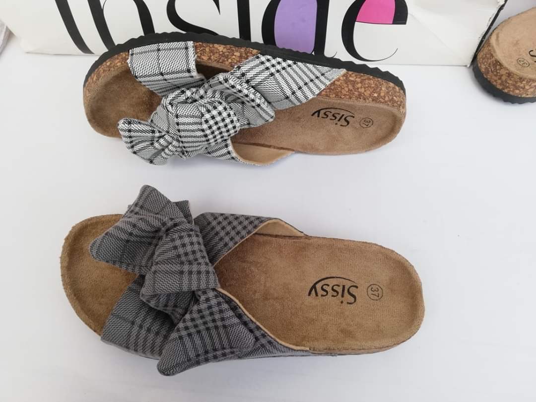 New Trending Designer Flat Shoes