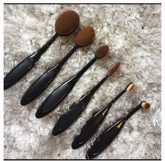Paddle Brush